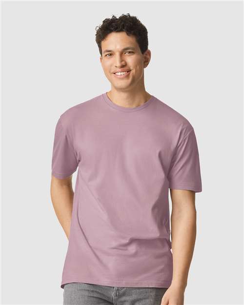 unisex softstyle® t-shirt - 64000