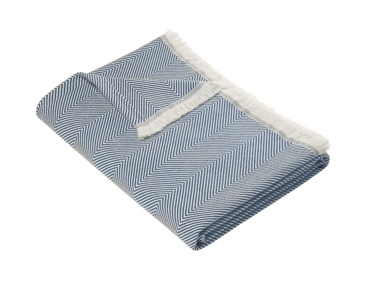 brooks brothers ®  coastal throw bb19001