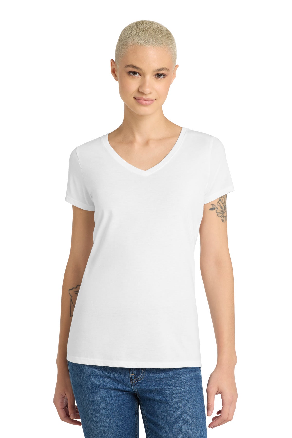 district ®  women's perfect tri ®  v-neck tee. dm1350l
