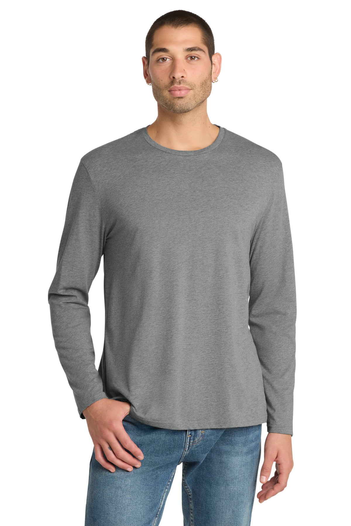 district  ®  perfect weight ®  long sleeve tee. dt105