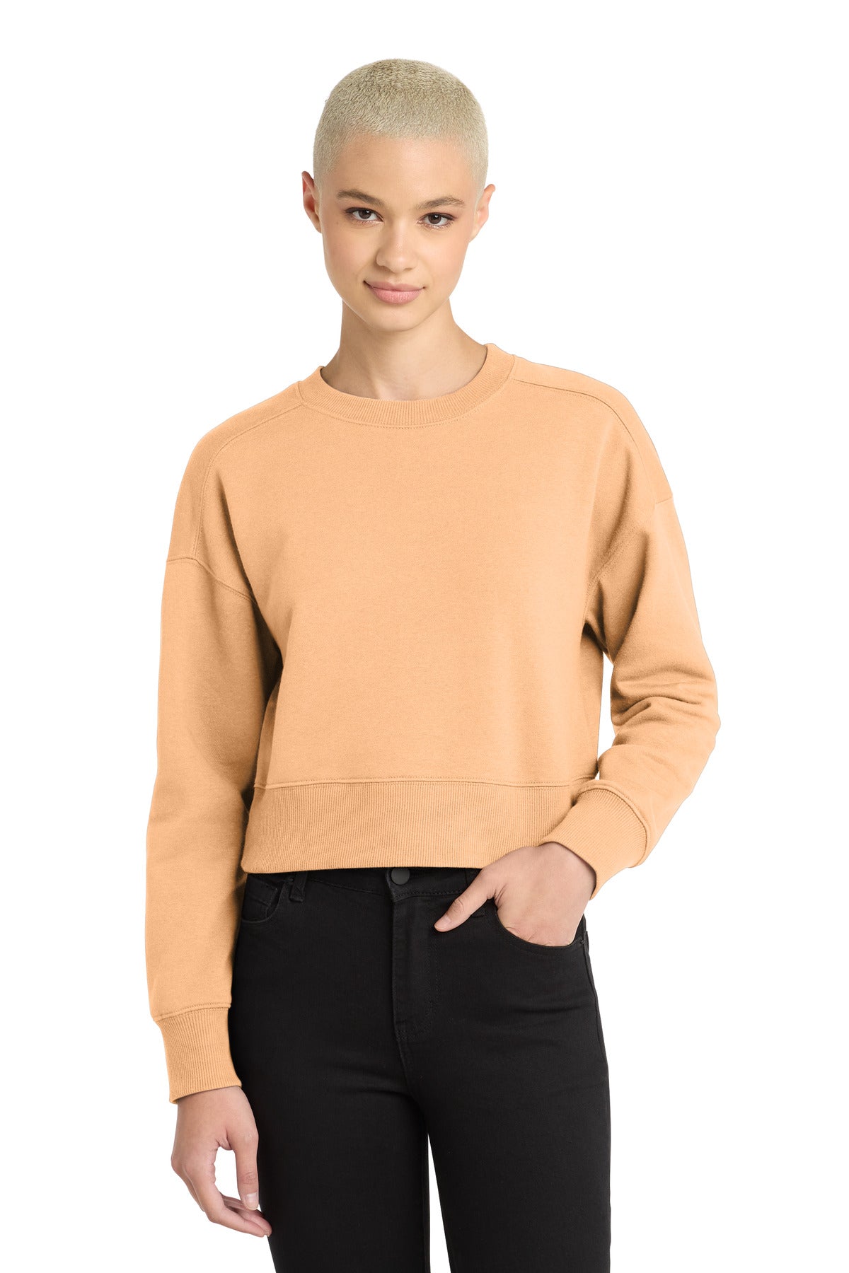 district  ®  women's perfect weight  ®  fleece cropped crew dt1105