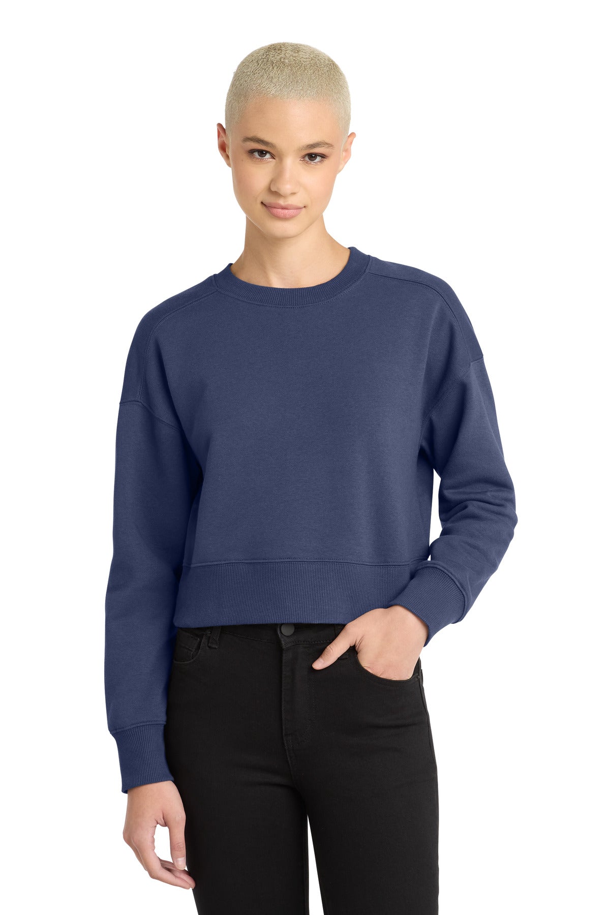 district  ®  women's perfect weight  ®  fleece cropped crew dt1105