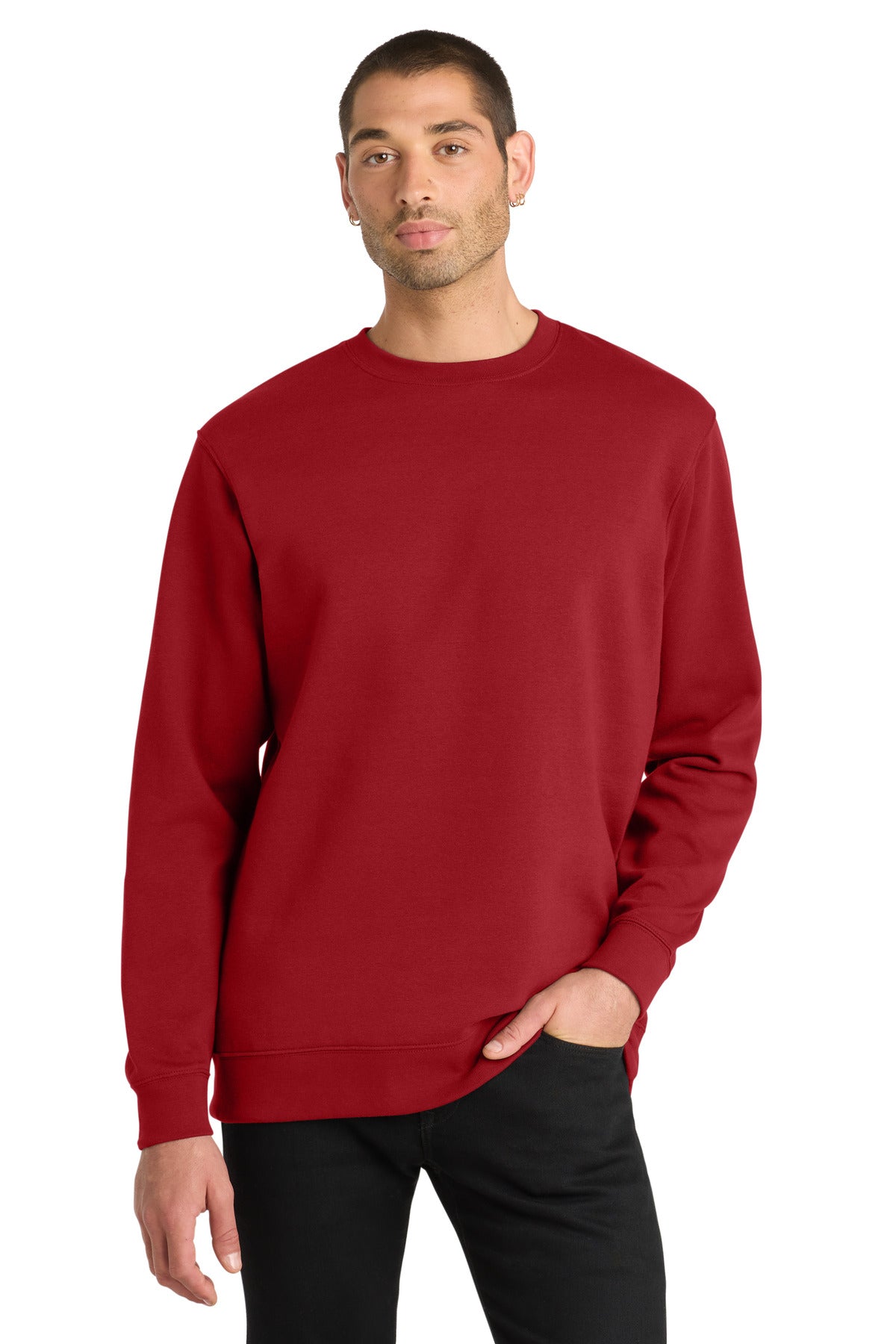 district ®  v.i.t. ™ fleece crew dt6104