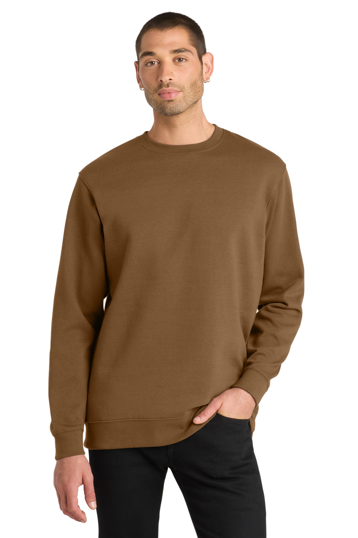 district ®  v.i.t. ™ fleece crew dt6104