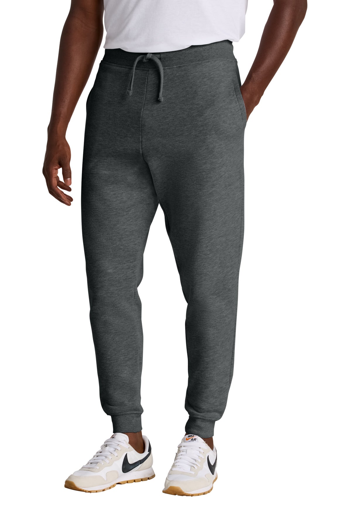 district ®  v.i.t. ™ fleece jogger dt6107