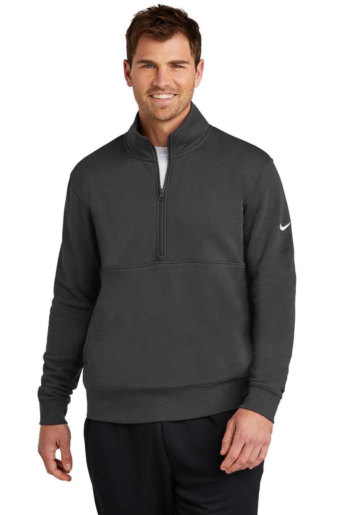 nike club fleece sleeve swoosh 1/2-zip nkdx6718